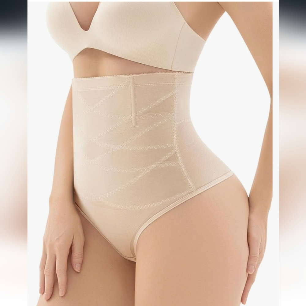 NWT Large tan Esa Liang Shapewear Tummy Control